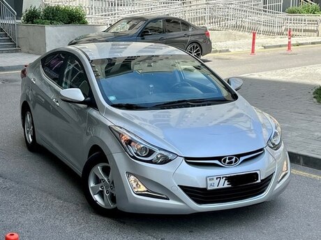 Hyundai Avante 2015