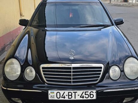 Mercedes E 220 d 2000
