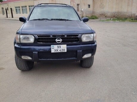 Nissan Pathfinder 1998