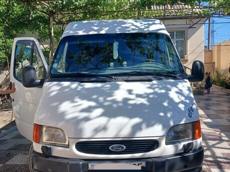Ford Transit 1999