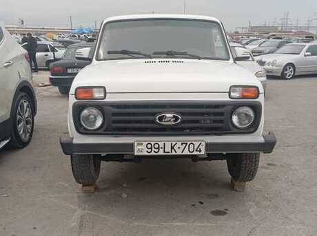 LADA (VAZ) Niva 2013