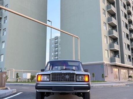 LADA (VAZ) 2107