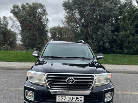 Toyota Land Cruiser 2013