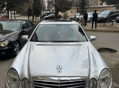 Mercedes E 220 d 2004