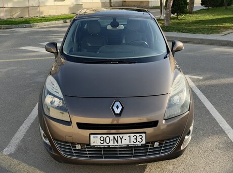 Renault Grand Scenic 2009