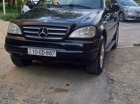 Mercedes ML 320 4MATIC 2000