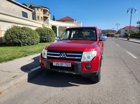 Mitsubishi Pajero 2007