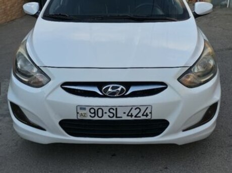 Hyundai Accent 2013