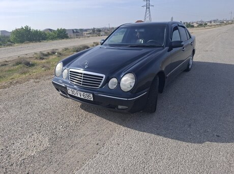 Mercedes E 240 2000