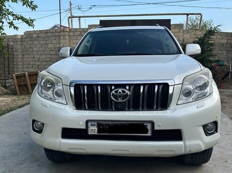 Toyota Land Cruiser Prado 2012