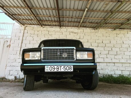 LADA (VAZ) 2107 2010