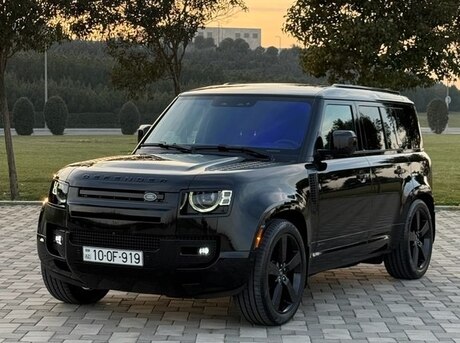 Land Rover Defender 2022