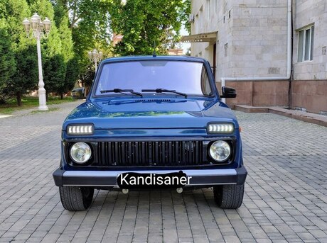 LADA (VAZ) Niva 2015