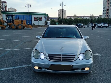 Mercedes C 220 d 2001