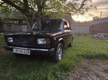 LADA (VAZ) 2107 2010