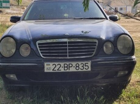 Mercedes E 240 2000