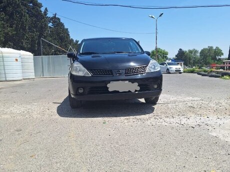 Nissan Tiida 2007