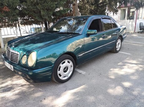 Mercedes E 230 1996