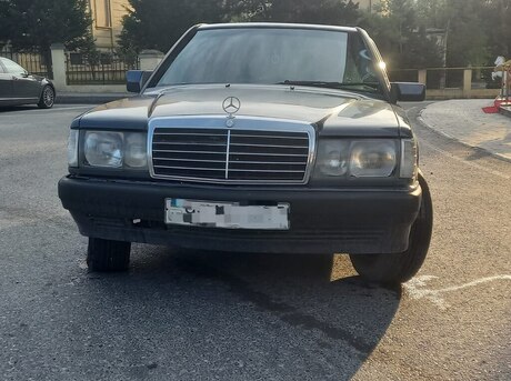 Mercedes 190 1992