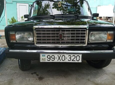 LADA (VAZ) 2107 2010