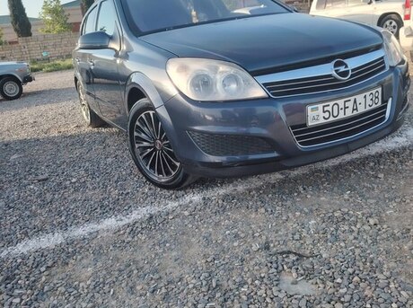 Opel Astra 2009