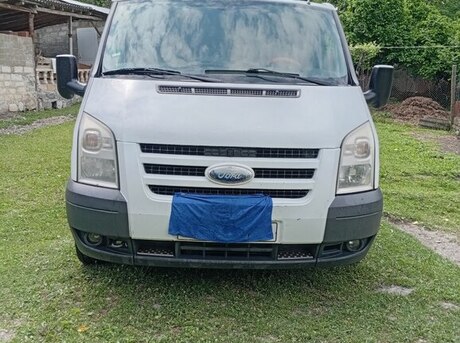 Ford Transit 2009