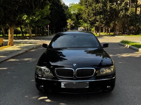 BMW 740 2007