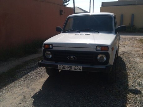 LADA (VAZ) Niva 2012