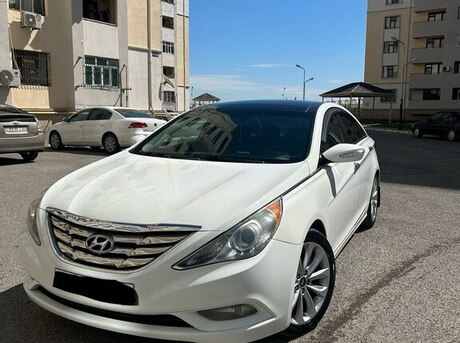 Hyundai Sonata 2011