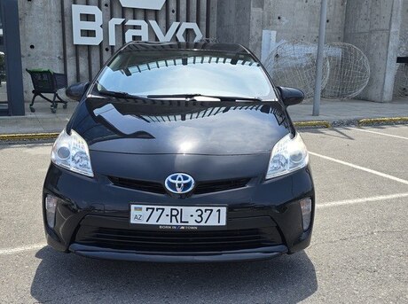 Toyota Prius 2015