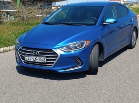 Hyundai Elantra 2016