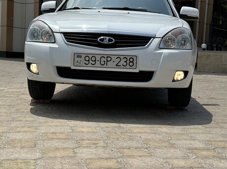 LADA (VAZ) Priora 2013