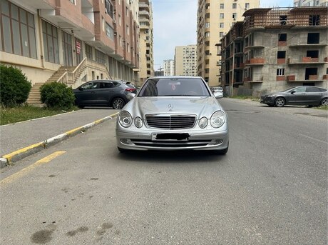 Mercedes E 320 2004