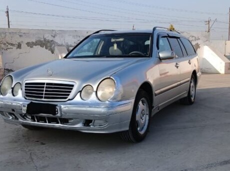 Mercedes E 240 1999