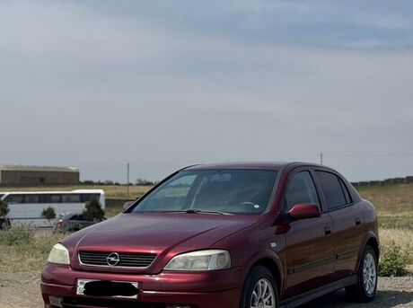 Opel Astra 2000