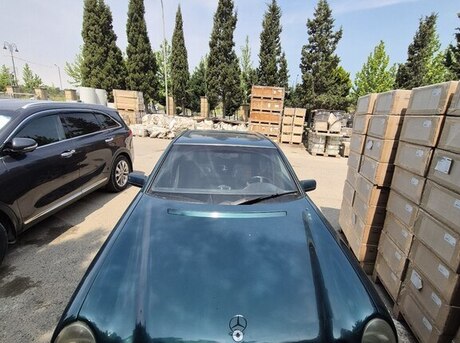 Mercedes E 230 1996