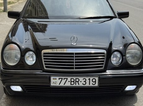 Mercedes E 280