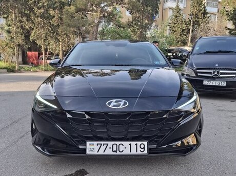 Hyundai Elantra 2021