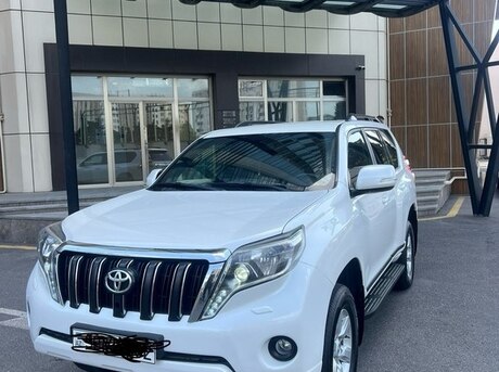Toyota Land Cruiser Prado 2013