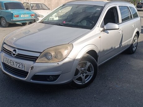 Opel Astra 2005