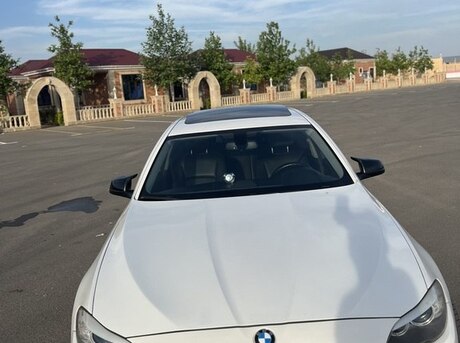 BMW 528 2013