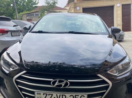 Hyundai Elantra 2017