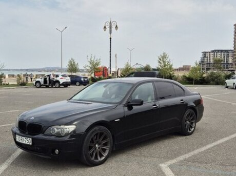 BMW 750 2006