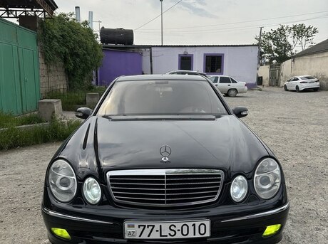 Mercedes E 220 d 2002