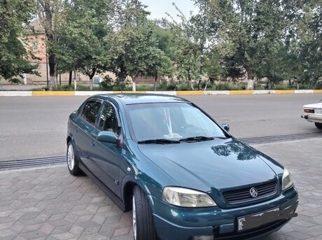Opel Astra 2003