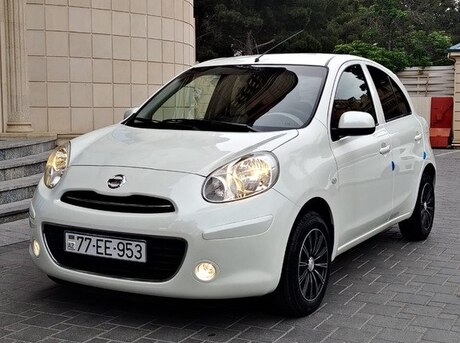 Nissan March 2012