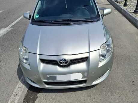 Toyota Auris 2009