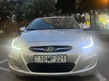 Hyundai Accent 2014