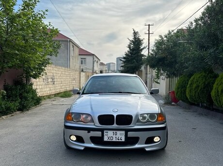 BMW 325 1999