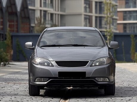 Daewoo Gentra 2014